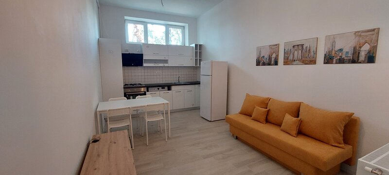 Envogue Residence, inchiriem garsoniera, 1500 lei/ luna.